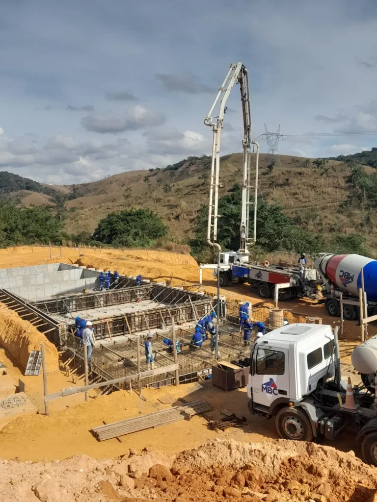 Concretagem de estação de tratamento de esgoto (ETE)