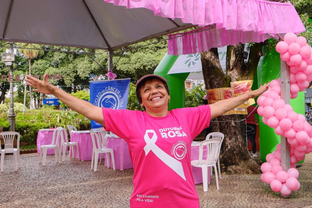 Caminhada de Outubro Rosa 2022
