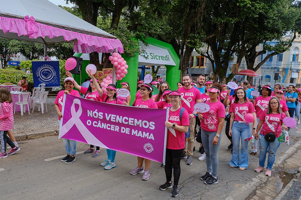 Caminhada de Outubro Rosa 2022