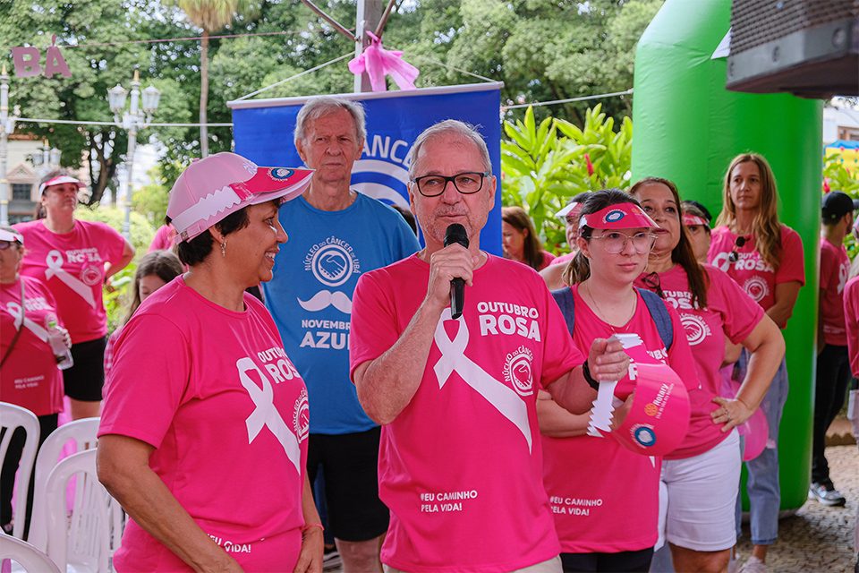 Caminhada de Outubro Rosa 2022