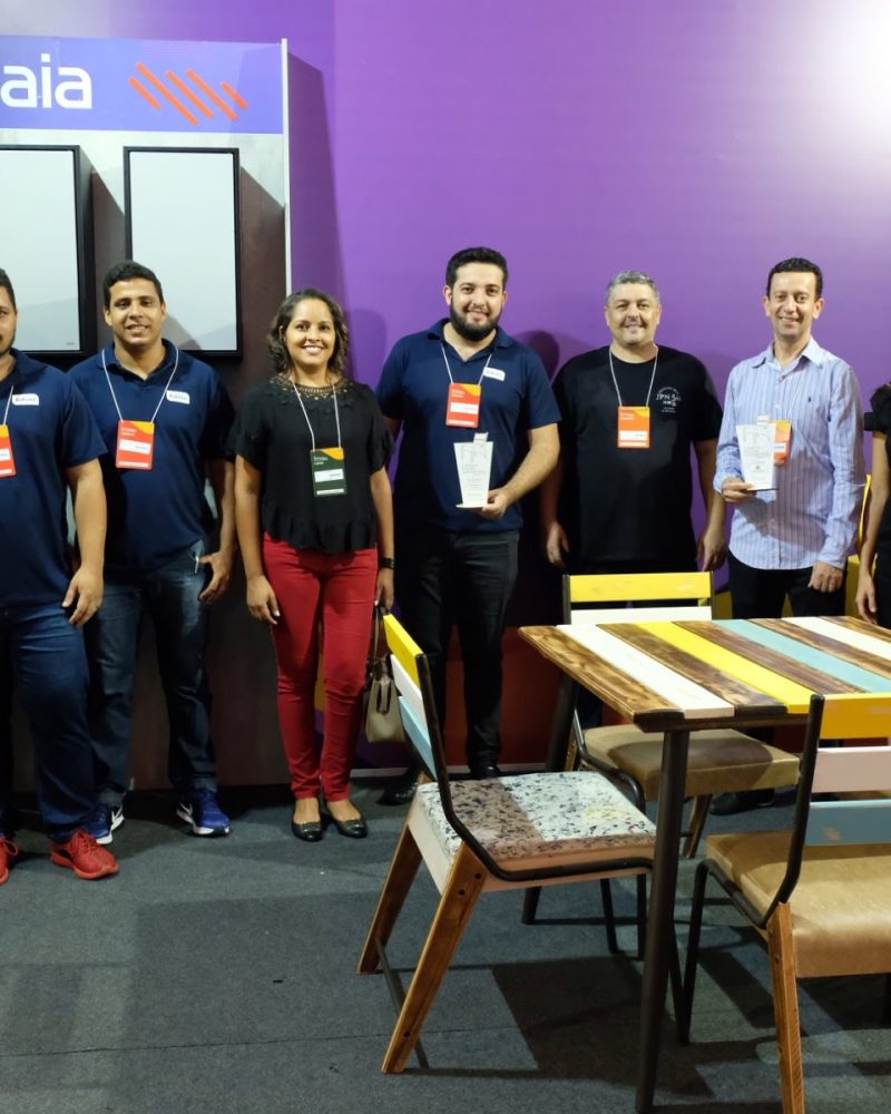 Equipe premiada na 2ª edição do Prêmio Design Sustentável, em 2018.